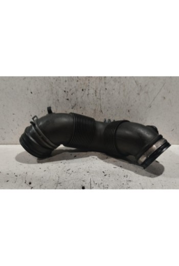 Tubo aspirazione skoda...