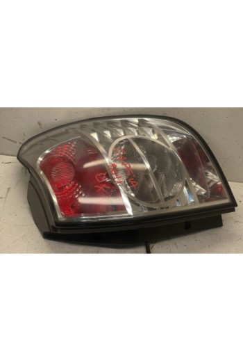 Stop fanale destro...