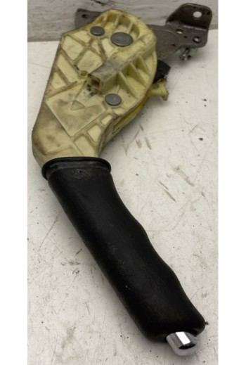 Leva freno di stazionamento...